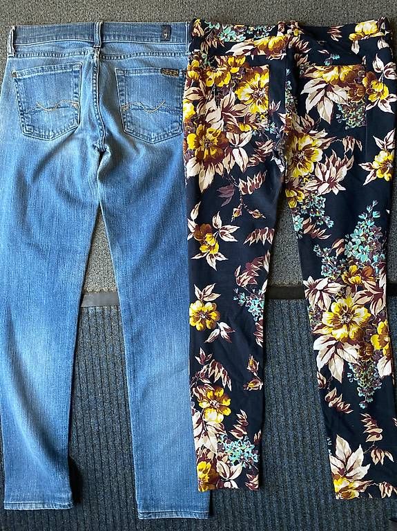 Jeans: Jeanshose+Tights – Usato da St. Gallen venduto da Konstanza 2