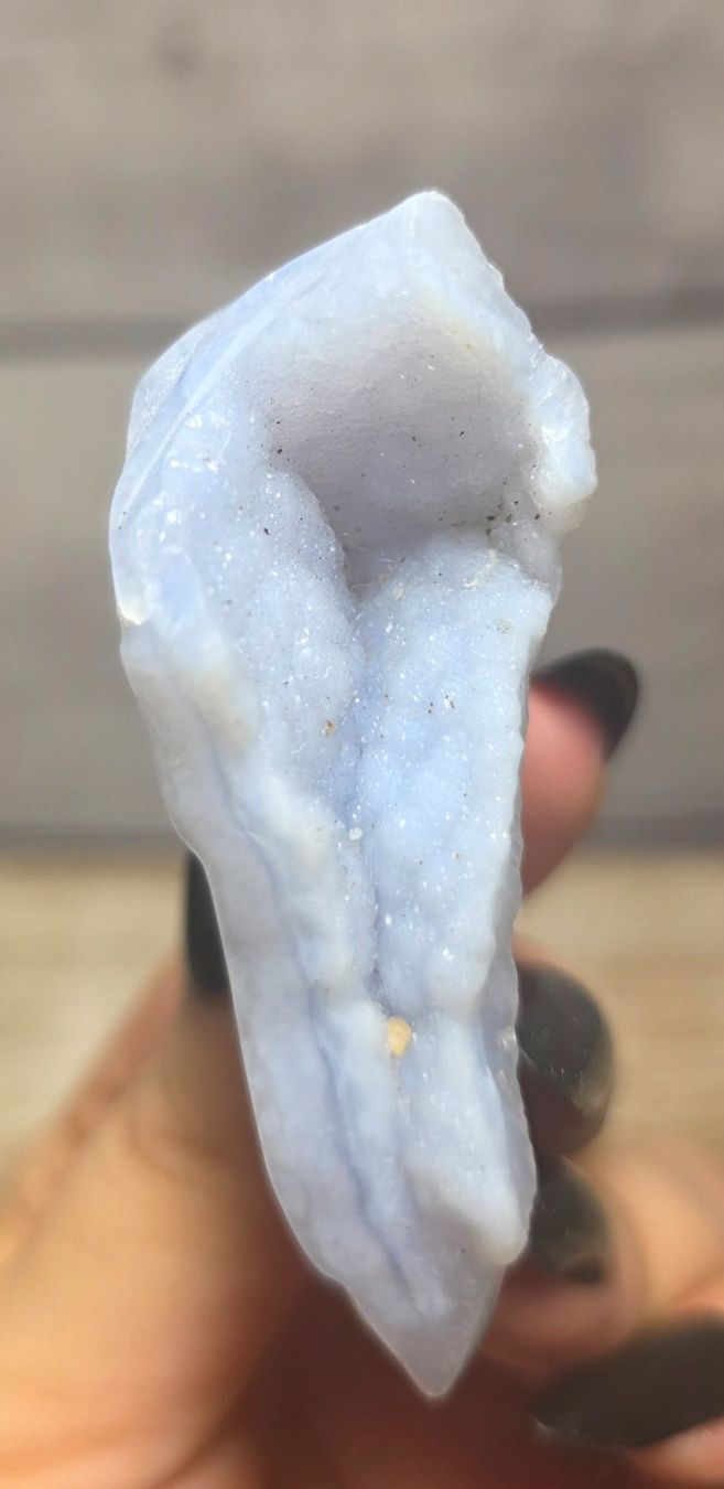 Minerali & Pietre curative: Blue lace Achat Schnitzerei 55g – Nuovo e nell'imballaggio originale da Matzingen venduto da Shay_Crystalz