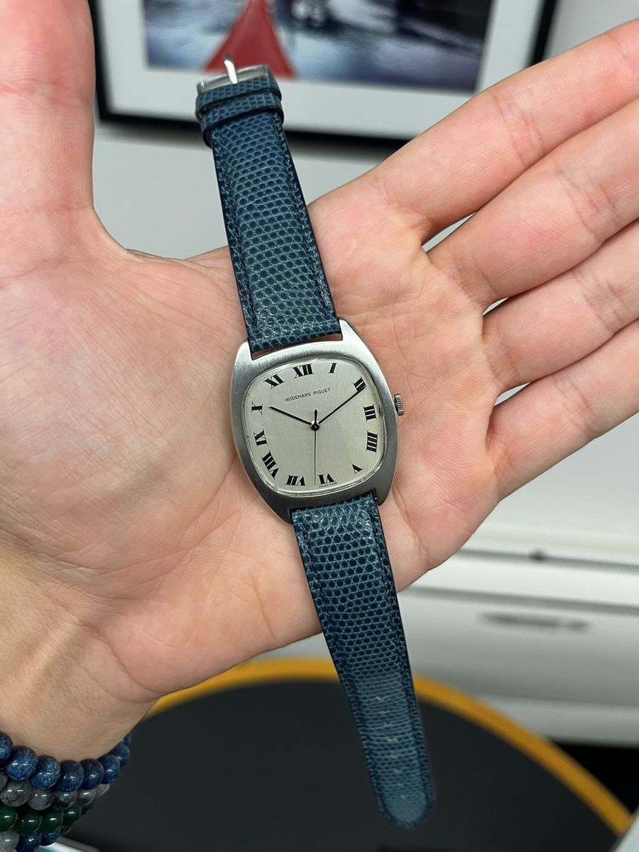 Audemars Piguet Montres: Audemars Piguet Tonneau 5369 – D'occasion à Genève par SG_73