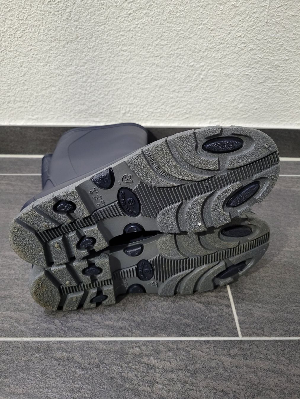 Scarpe da uomo: Gummistiefel, Gr. 37 – Usato da Endingen venduto da Mobbele 2