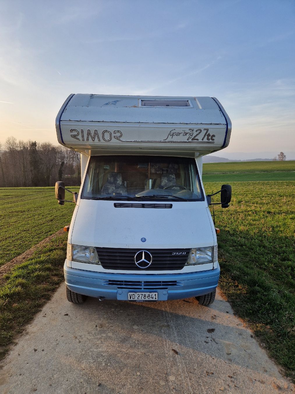 Mercedes-Benz Veicoli da campeggio: camping-car mercedes 312d – Usato da Châtelard-p-Romont venduto da lou_hf7m 2