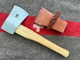 Militärbeil / Axt Schweizer Armee mit Lederetui (neu)