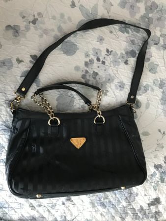 Vintage Mollerus Schultertasche mit Ketten schwarz-gold