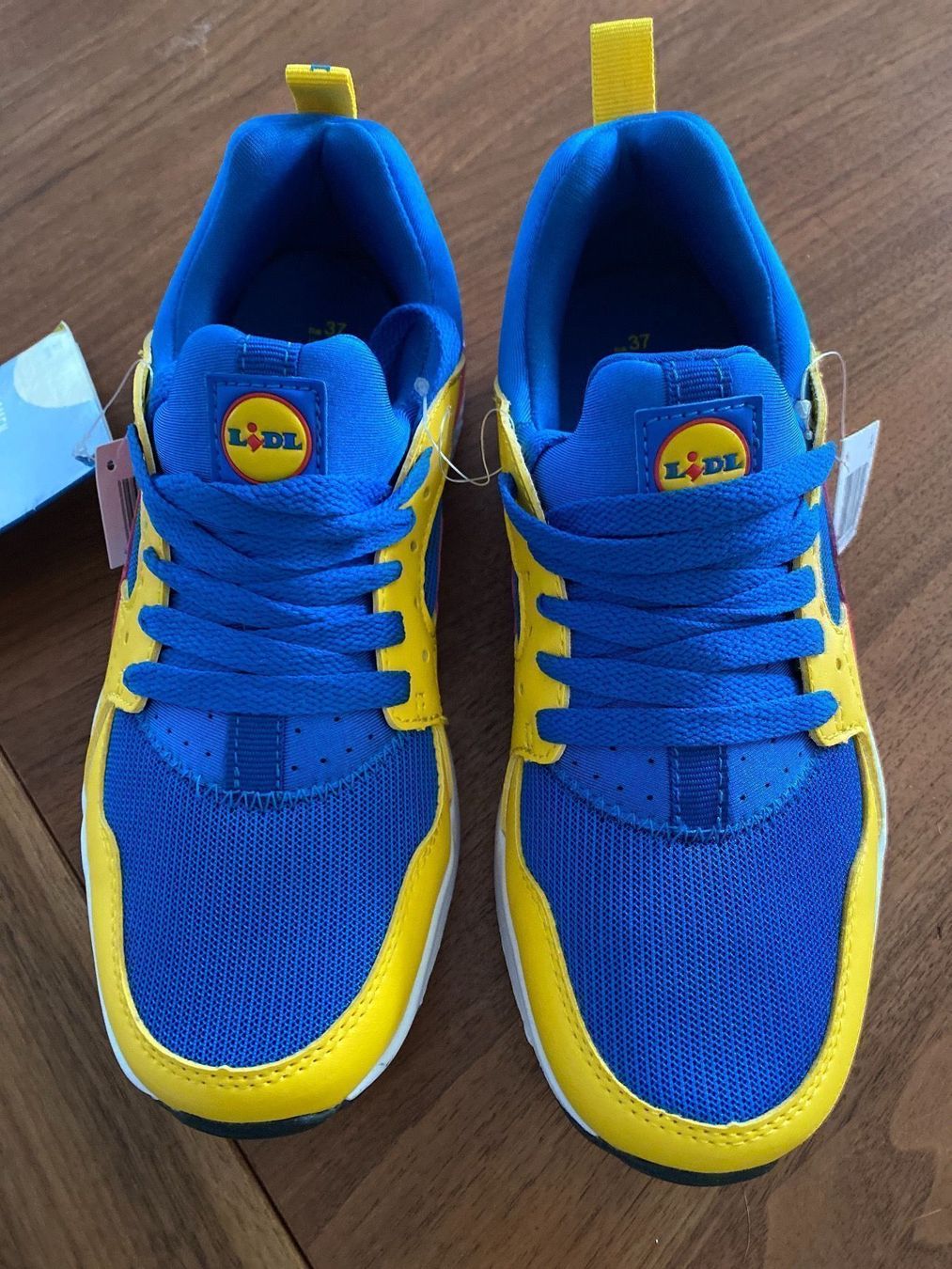 Scarpe da donna: LIDL Damen-Sneaker NEU Grösse 37 – Nuovo e nell'imballaggio originale da Schwyz venduto da Trofana