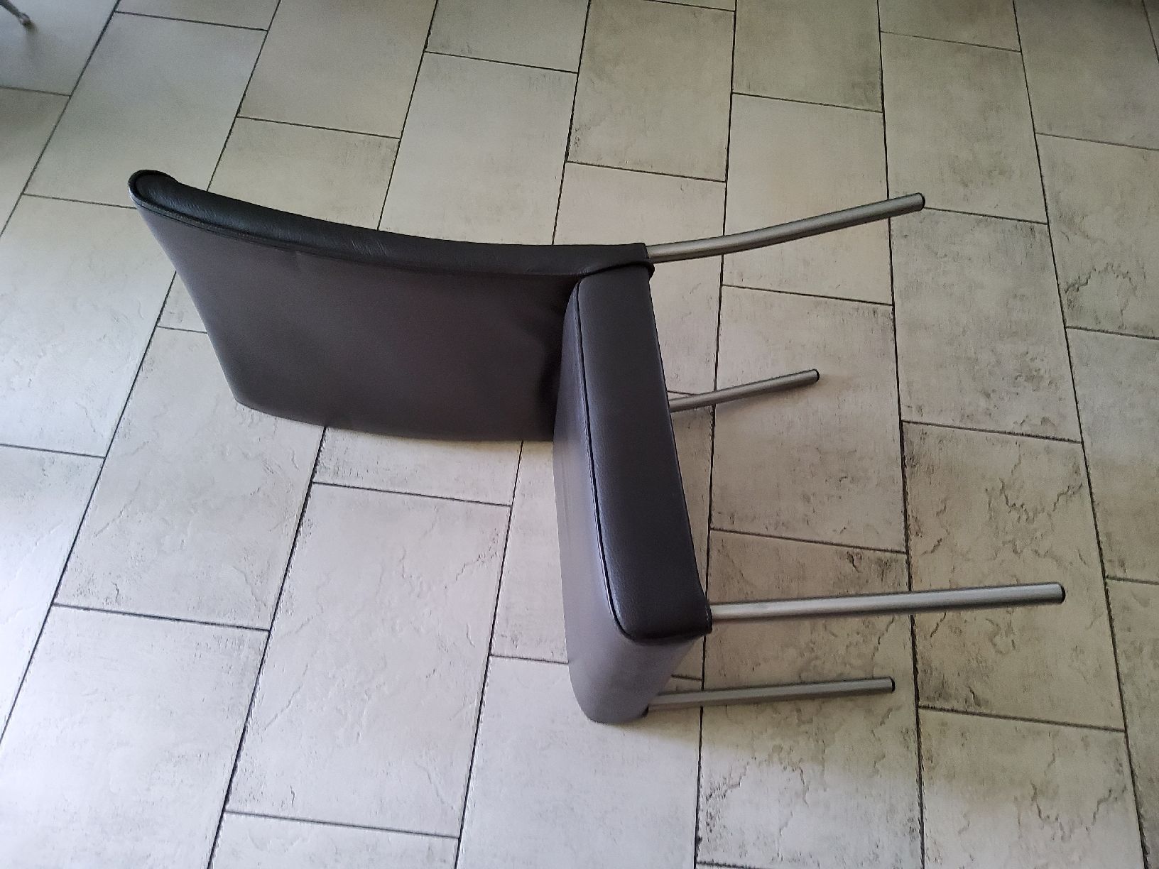 Pfister Chaises: Esszimmerstühle, 6 Stk. – D'occasion à Oberwangen b. Bern par rol_p5g6 1
