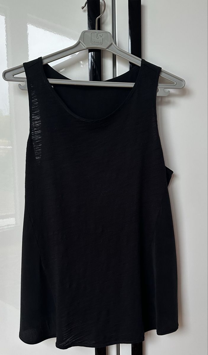 Sisley Top: Top in misto cotone e viscosa Sisley – Usato da Castel San Pietro venduto da Moregi 2
