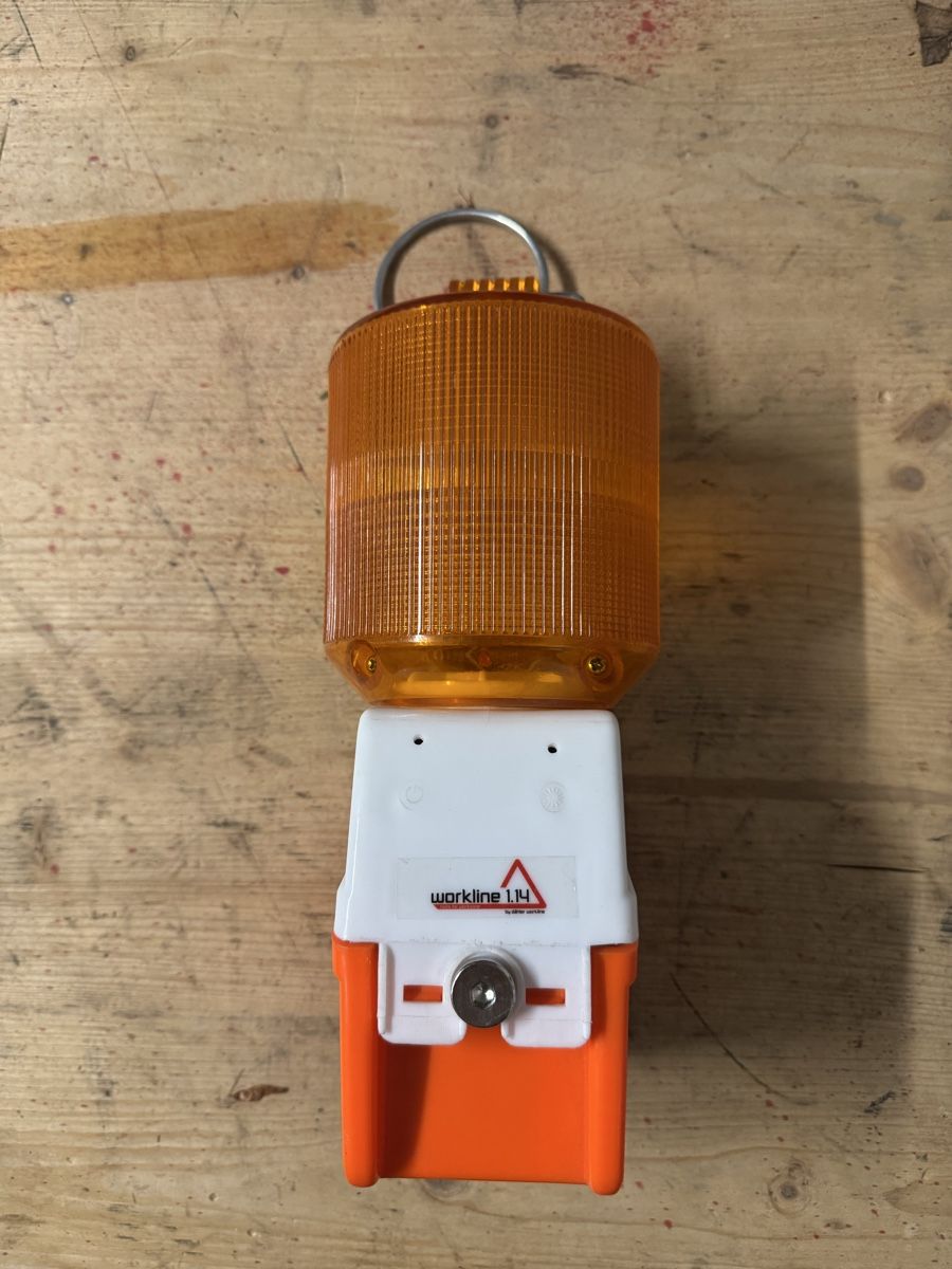 Lampade: Lampe Baustellenleuchte Baustellenlampe – Difettoso da Zürich venduto da MarioSco 1