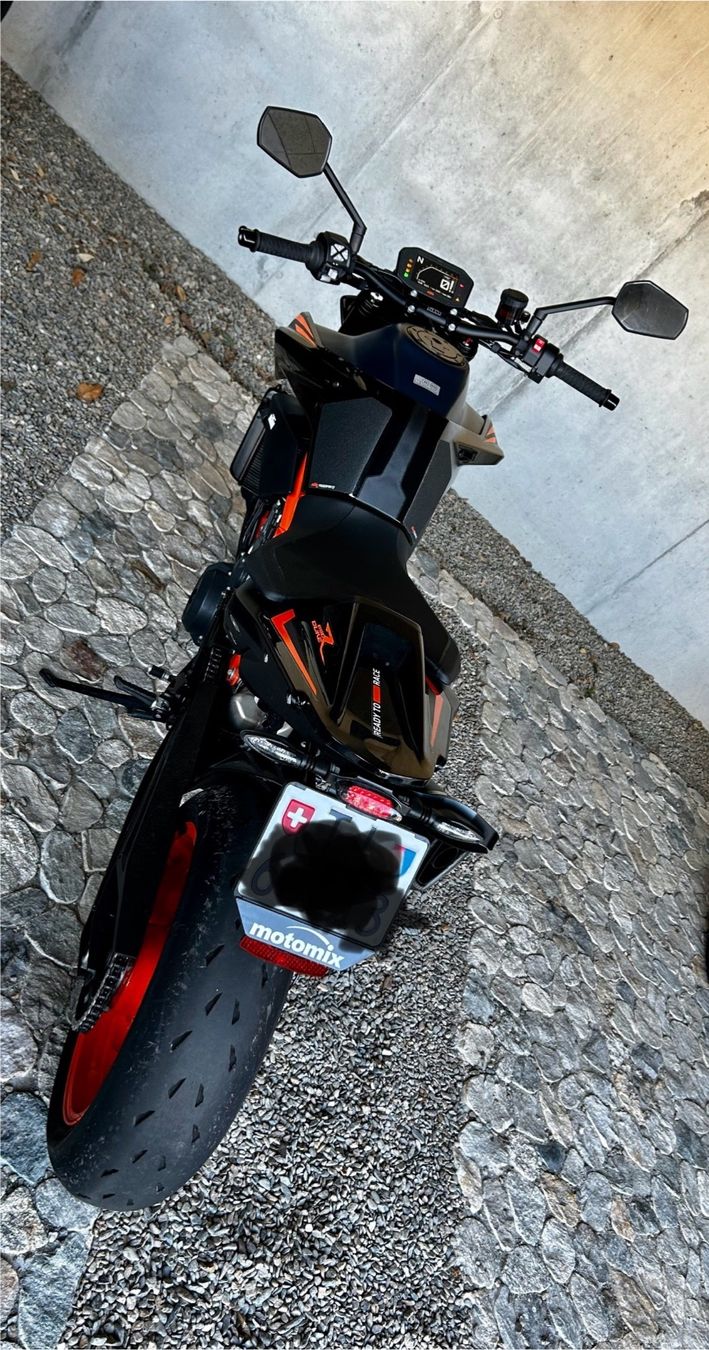KTM Strada: Duke 890r 2022 – Usato da Pazzallo venduto da 09Mario 3