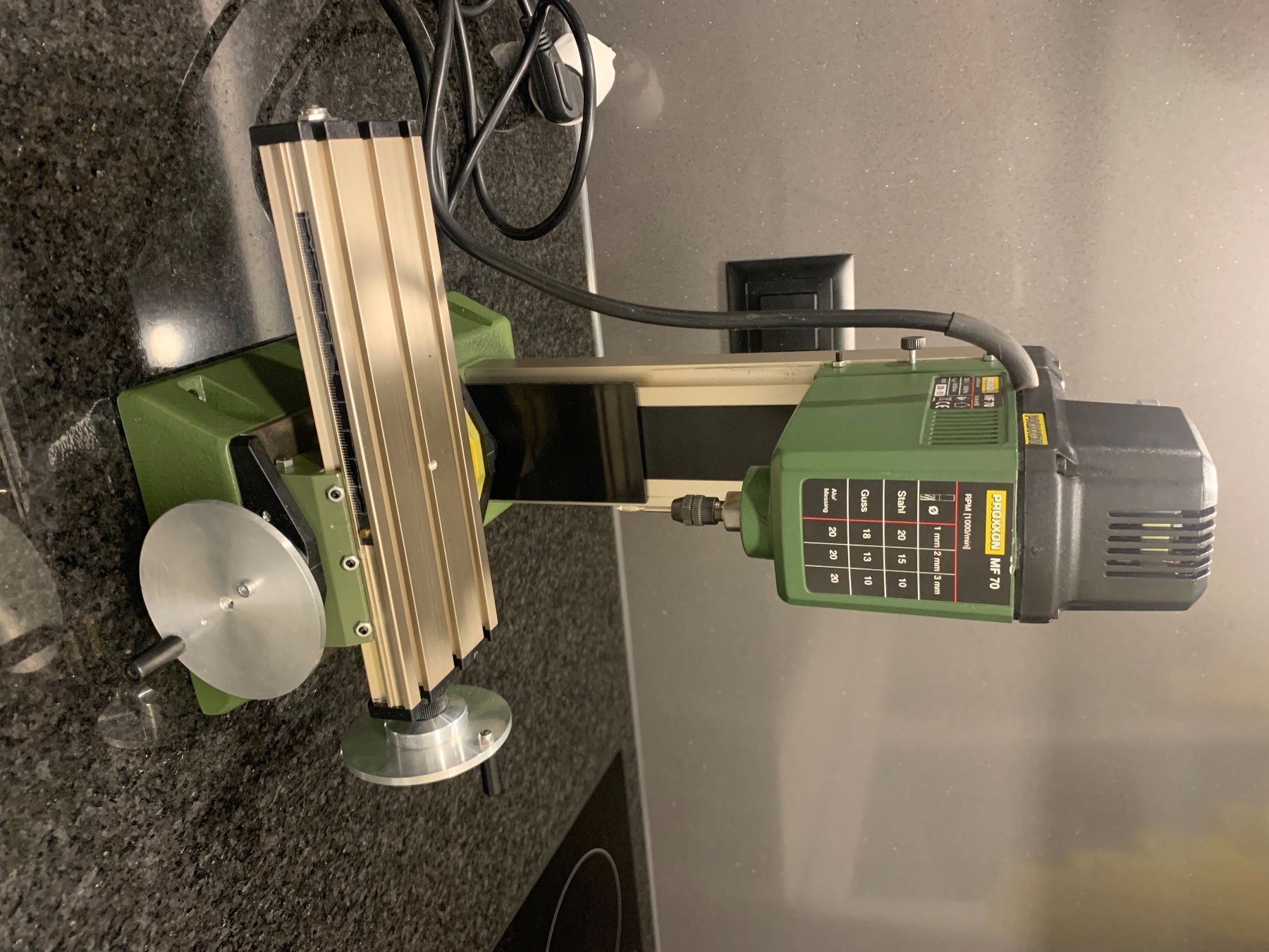Proxxon Tutte le macchine: Proxxon - Microfräse MF70 – Usato da Schaffhausen venduto da Dimi83 3
