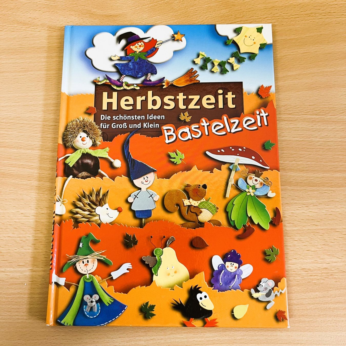 Libri: Bastelbuch - Herbstzeit Bastelzeit – Usato da Amlikon-Bissegg venduto da allerlei-versand