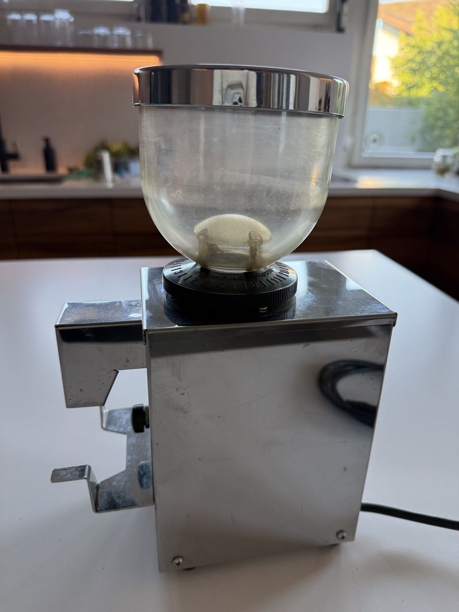 Elettrodomestici da cucina: Isomac Granmacinino coffee grinder – Usato da Dietikon venduto da lorica 6