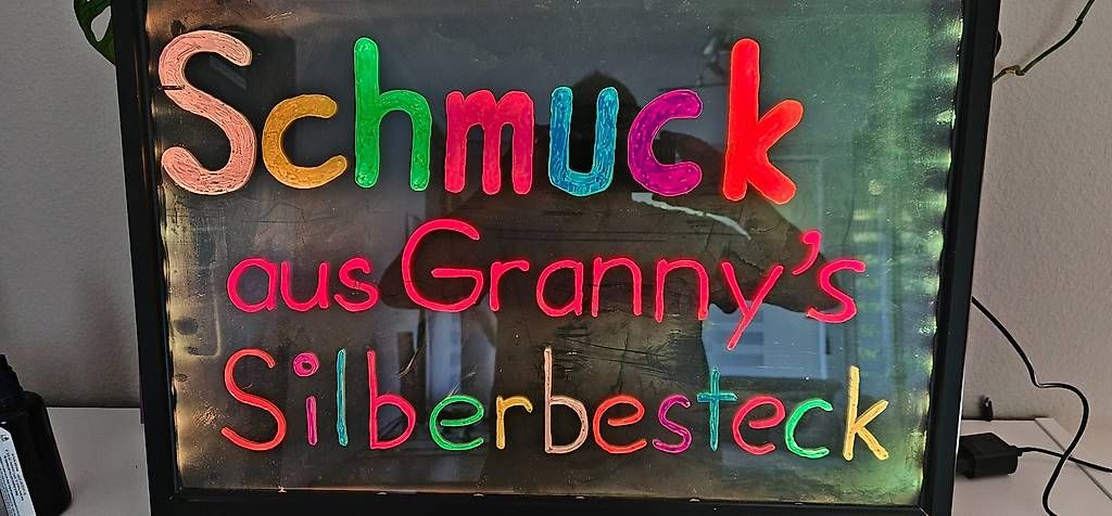 Lavagne: LED-Schreibtafel – Usato da Engelburg venduto da Schoechi