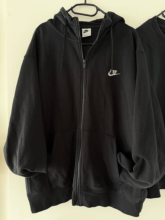 Nike Maglioni & Felpe: Nike Set Zipper + Pullover – Usato da Koblenz venduto da sam9et_ 1