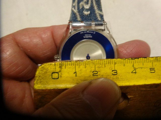 Swatch Montres: S-WATCH  SCHÖNE UNISEX UHR,QUARTZ NICHT.LÄÜFT – D'occasion à zürich par ahmad01 4
