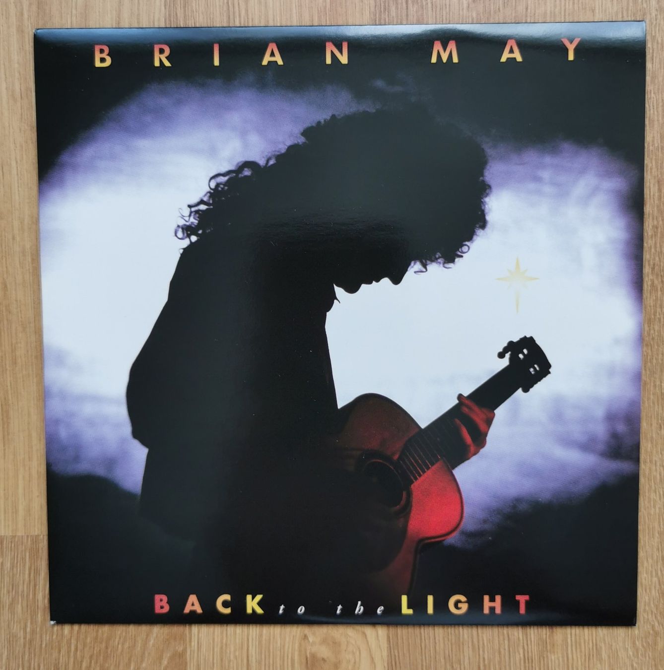 Dischi in vinile: Brian May - Back To The Light/ Nothin` But Blue – Nuovo (secondo la descrizione) da Birsfelden venduto da dsc_f8gx
