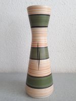 Schöne vintage Blumenvase, hell