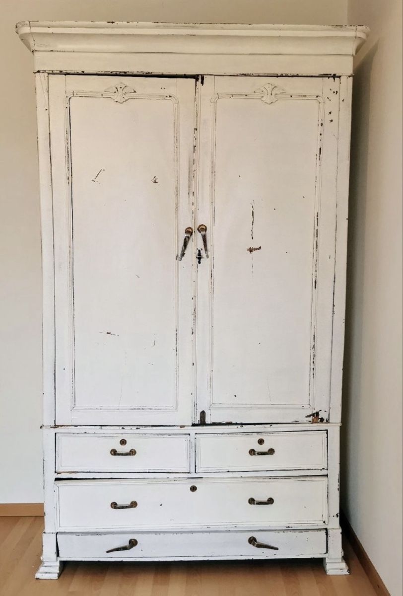 Schränke: Antiker Shabby Chic Schrank – Gebraucht aus Uster von dbli01