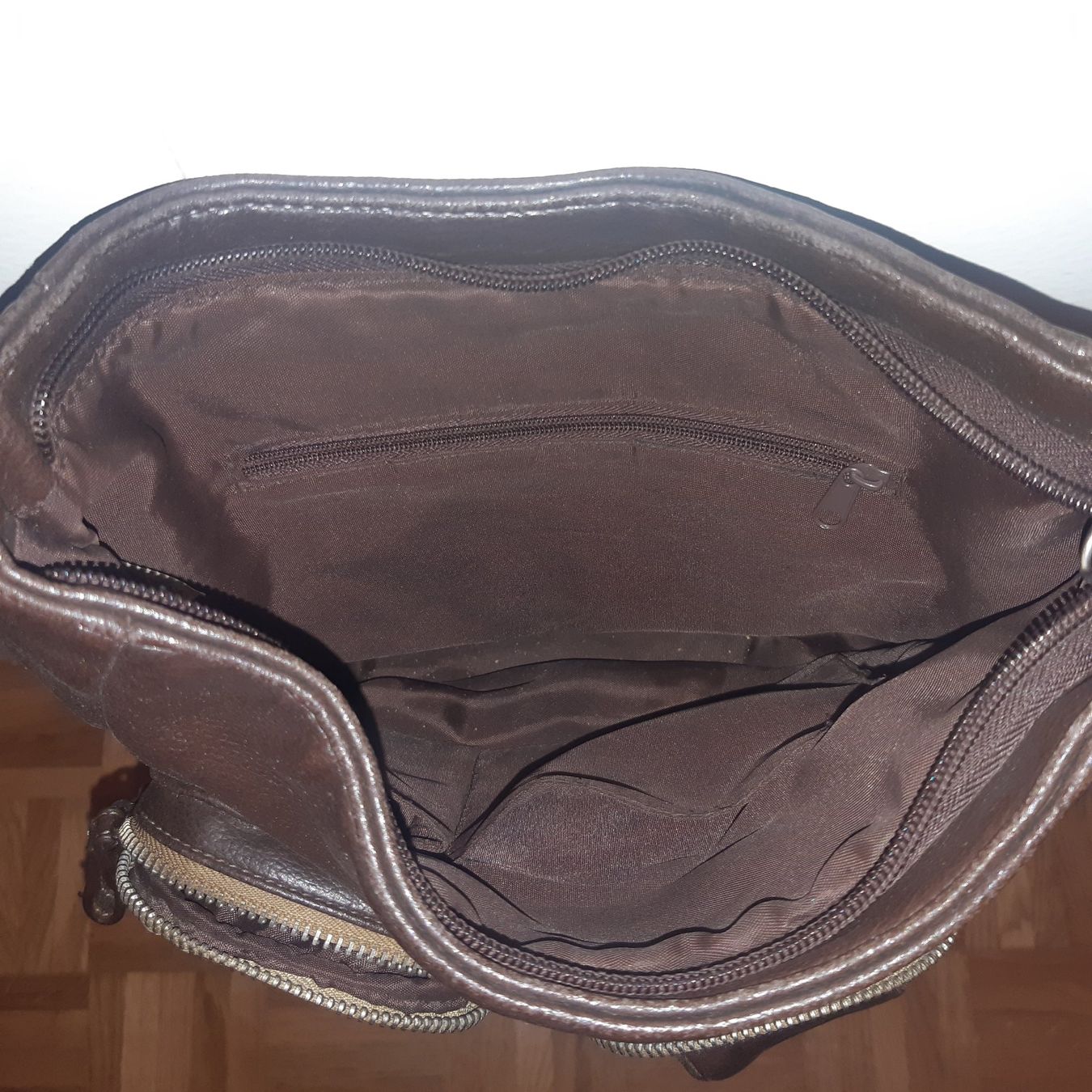 Taschen für Damen: Dunkelbraune Handtasche,Top Zustand! – Gebraucht aus Horgen von Amanda30