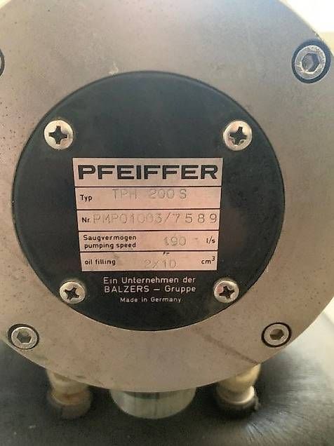 Accessori da laboratorio: Turbomolekularpumpe – Usato da Oberburg venduto da Maschinenbau 2