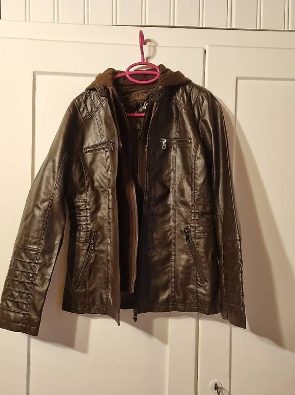 Giacche: Kunstlederjacke – Usato da Seewis Schmitten venduto da Naomi2212 3