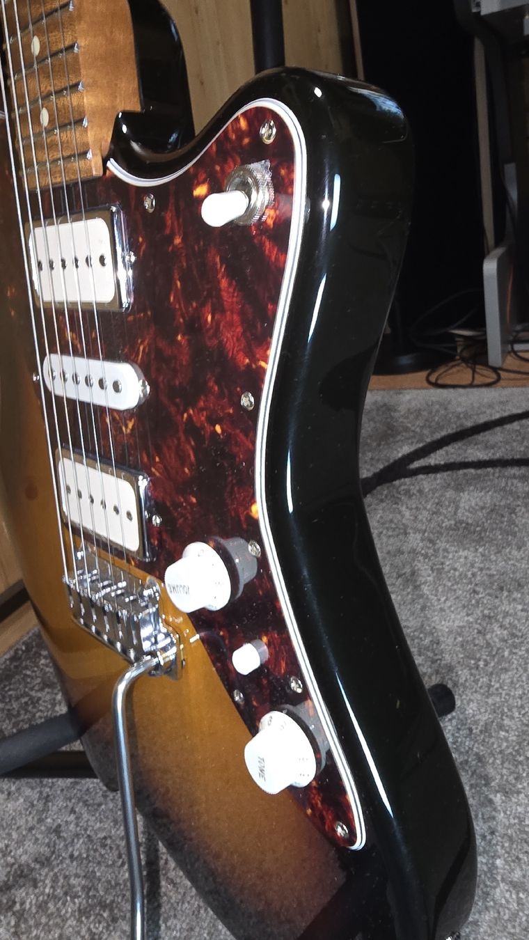Strumenti musicali: Vola JZFRO – Nuovo (secondo la descrizione) da Biel/Bienne venduto da StarkyGuitarTv 6