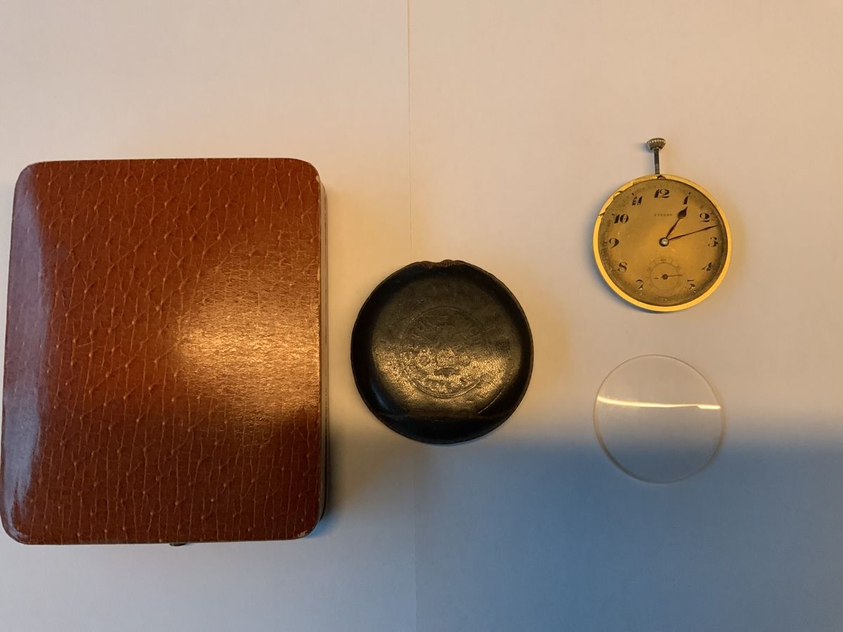 Eterna Uhren: Antike Eterna Taschenuhr ca.1940 – Defekt aus Magden von Jackevaro