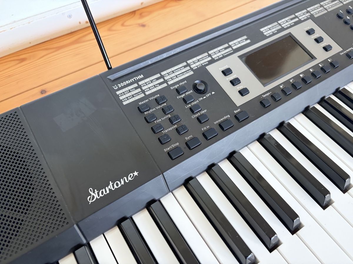 Musikinstrumente: Piano Keyboard Startone BK-61 – Gebraucht aus Zürich von warioner 1