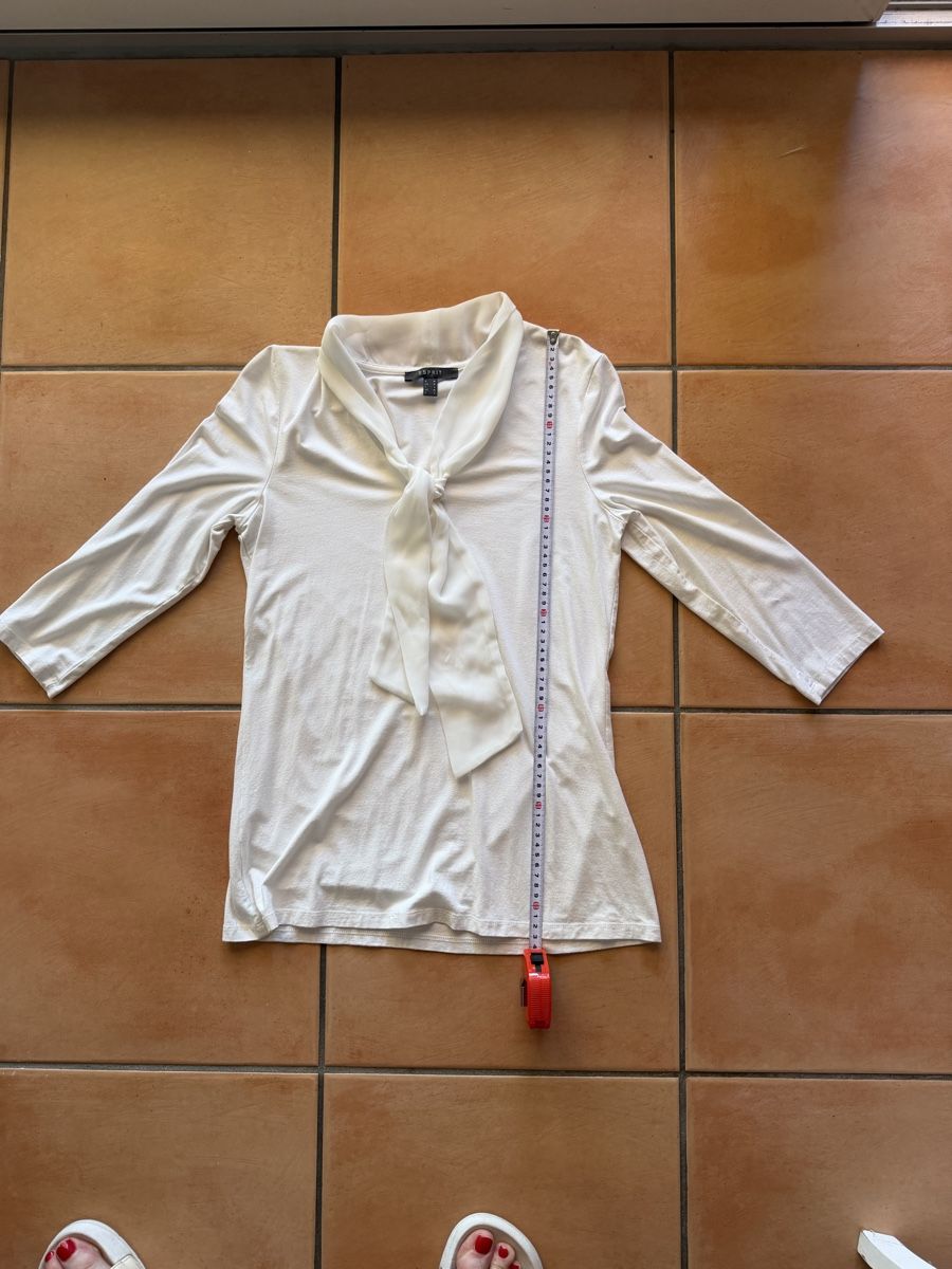 Esprit Camicette: ESPRIT Bluse Gr M  off-white mit Schleife – Usato da Bonstetten venduto da norisknofun123 2