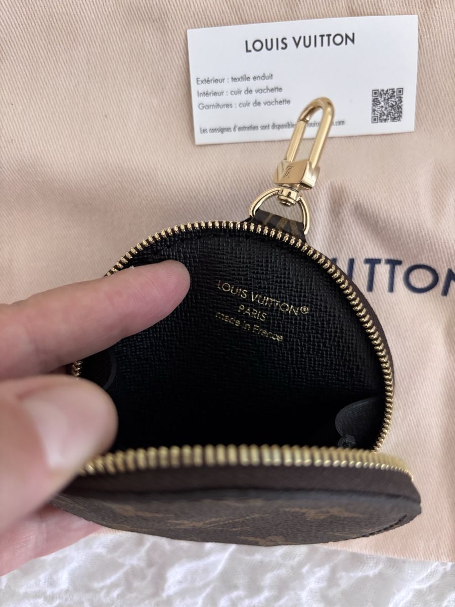 Louis Vuitton Portafogli: Louis Vuitton Monogram Round Purse - Great Gift Idea! – Nuovo e nell'imballaggio originale da Basel venduto da ars_r7xd 4