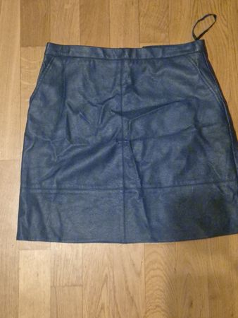 Atmosphere Faux Leather Mini Skirt - Size 38 - Autumn Style!