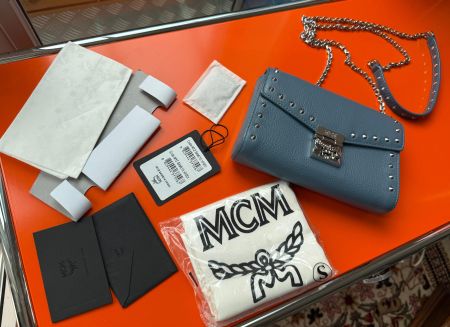 MCM Umhängetasche, Tasche  Neuwertig