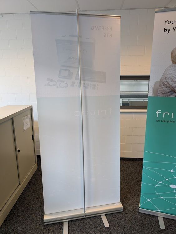 Allestimento di negozi e stand fieristici: Roll-Up Display Werbebanner, Top Zustand. – Usato da Gränichen venduto da isa_ybq9 1