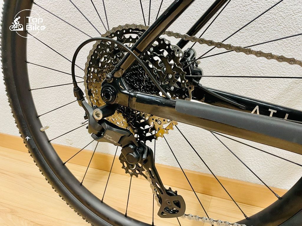 Focus Velos: NEW Focus Atlas 6.7 L/57cm – Neu und originalverpackt aus Stallikon von TopBikeCH 3