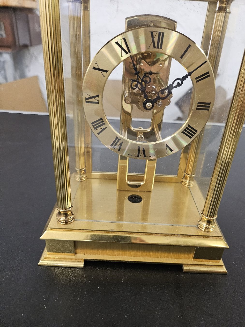 Orologi da terra & Orologi da parete: Tischuhr Messing Glas 8 Tage Werk  – Usato da St. Gallen venduto da Cocos_Ricardo 4