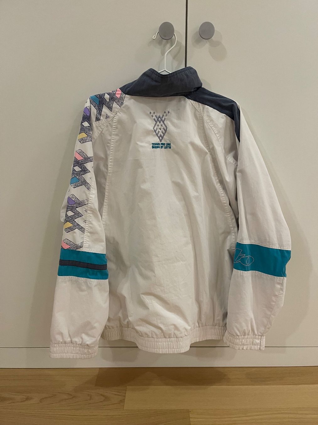 Jacken: Lotto Vintage Übergangsjacke, Grösse M, oversized – Gebraucht aus Zofingen von leajloretz 2