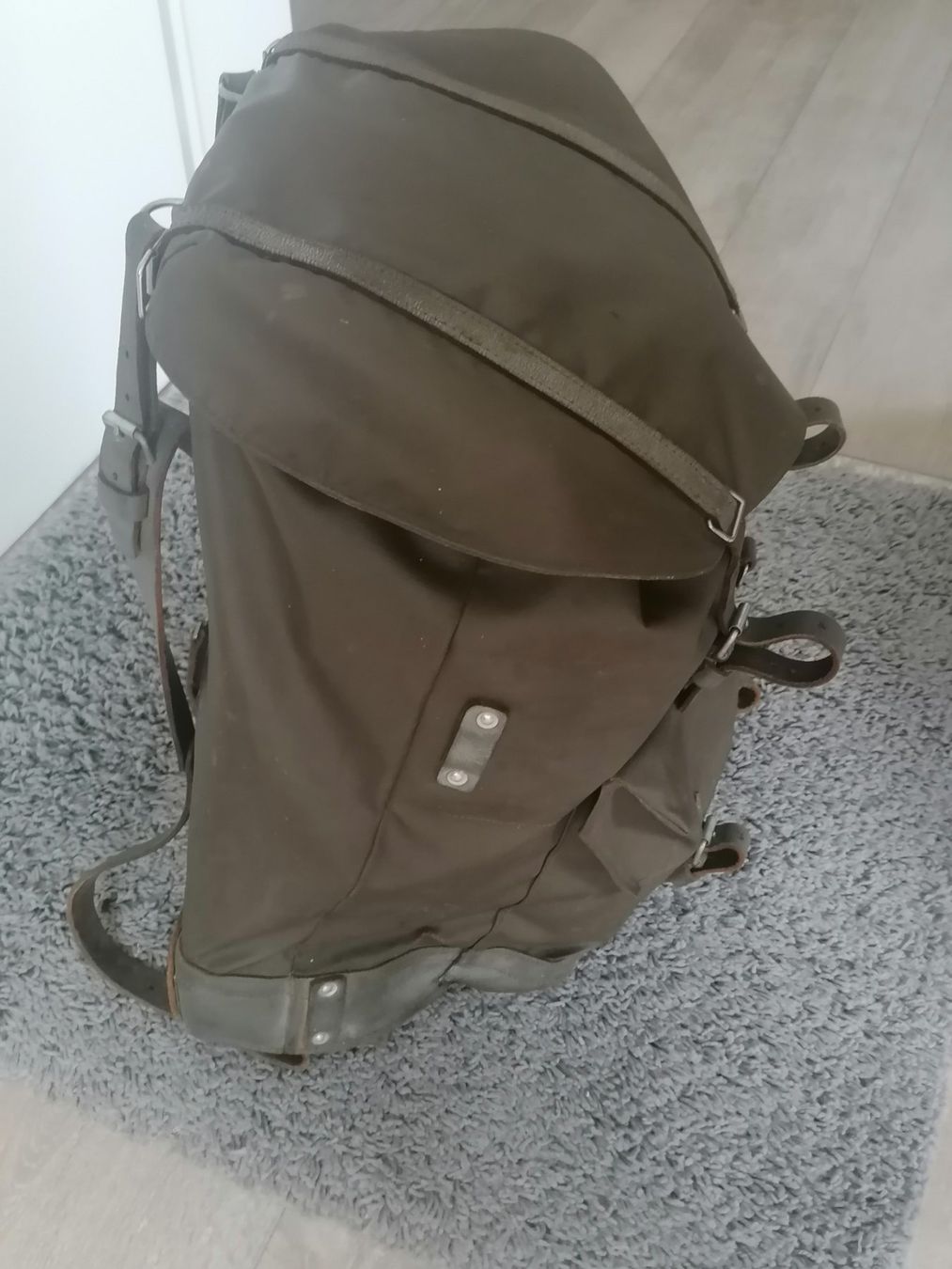 Schweizer Armee Zaini: Militär Gebirgsrucksack 73 – Usato da Arch venduto da Tino57 3
