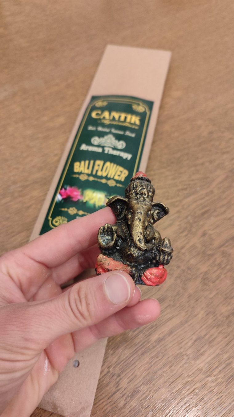 Rituals Candele: Deko-Set: Duftkerze, Räucherstäbchen, Glücksbringer – Nuovo (secondo la descrizione) da Brüttisellen venduto da nic_xm7s 1