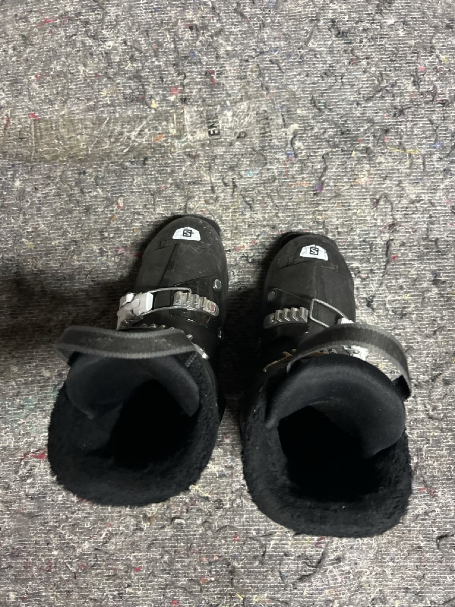 Chaussures De Ski Enfant Head Z1 - Taille 11.5 / Mondo 17.5 - Occasion - Niveau Débutant