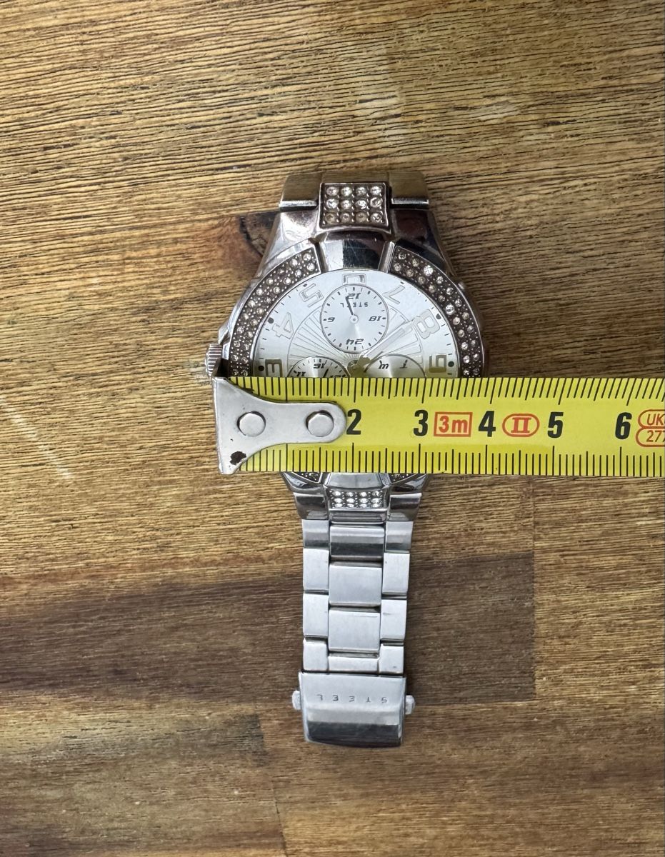 Guess Montres: GUESS Chronograph – D'occasion à Zürich par SAVAPFC 5