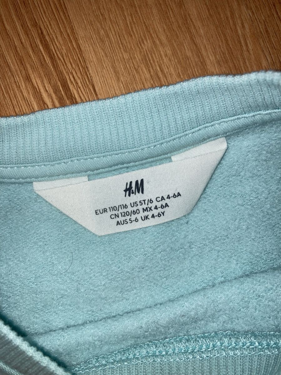Pullover & Sweatshirts: Little Bro Pullover Gr. 110/116 – Gebraucht aus Emmenbrücke von JJ_89 2