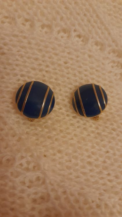 Acquista Le donne vintage scavano il regalo dei gioielli del partito degli orecchini a cerchio del petalo del cuore geometrico in Italia a partire da 1.13