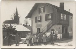 Landwirtschaft/Bauernfamilie 1930 mit Pferd FR/VD?