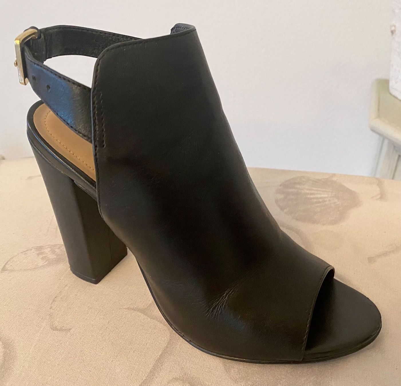 Aldo Scarpe da donna: Lederschuhe von Aldo, schwarz, Gr. 37 – Usato da Zürich venduto da Maria2021