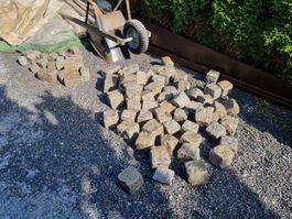 gut 80 Stück Granit Pflastersteine, div. Grössen