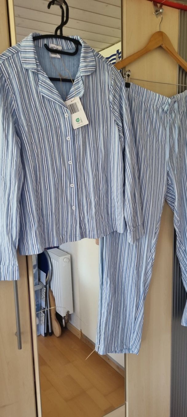 Negligees & Pigiami: Pyjama Damen gestreift Grösse M mit Etikett – Nuovo (secondo la descrizione) da egliswil venduto da Maggy6