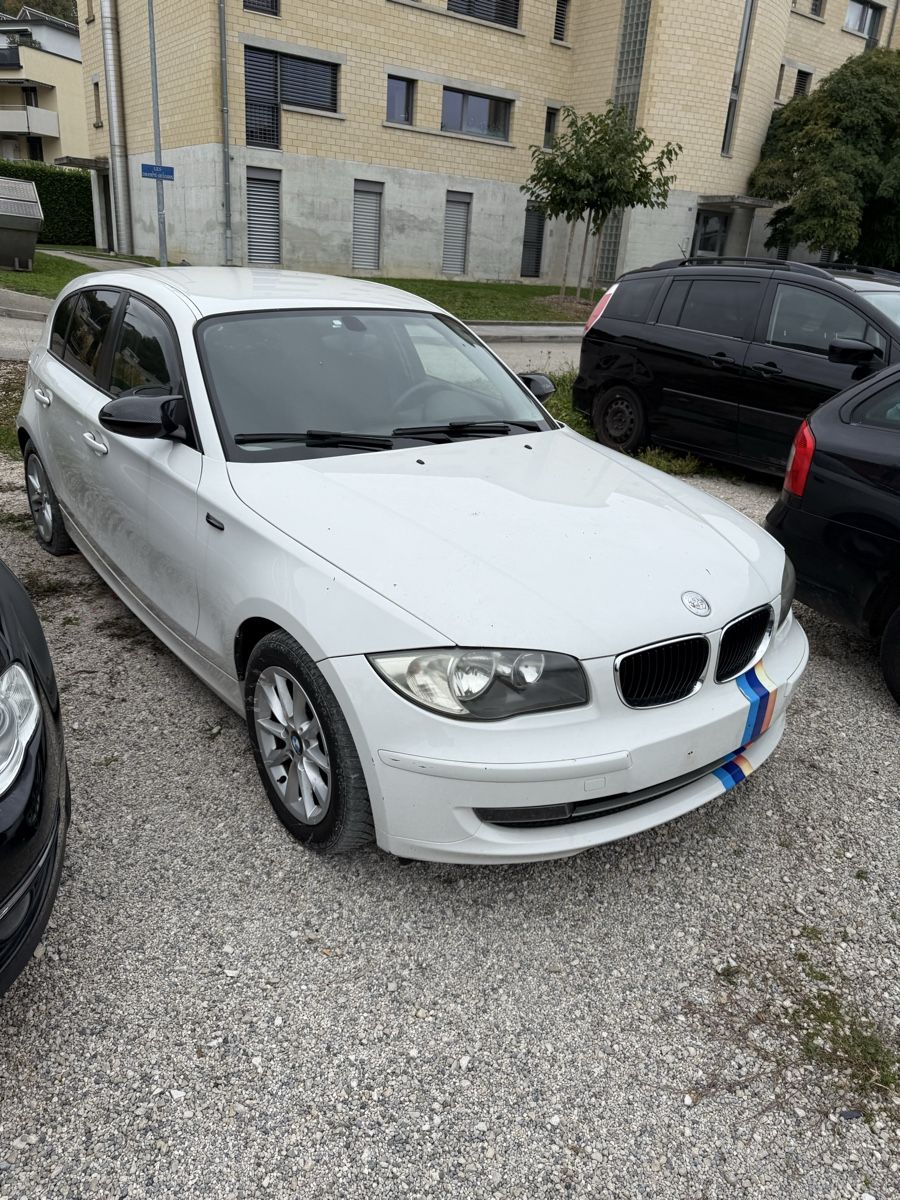 BMW Automobili: BMW 118d  – Difettoso da St-Aubin-Sauges venduto da sho_z9vr 3