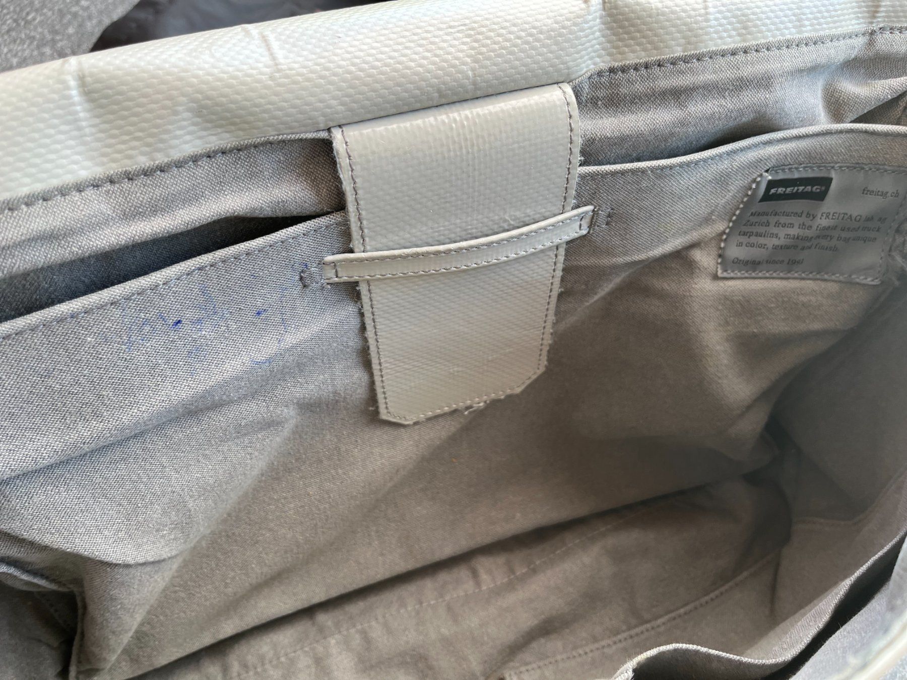 Freitag Borse: Freitag Tasche Carolus R511, Farbe grau – Usato da Mönchaltorf venduto da Loori80 4