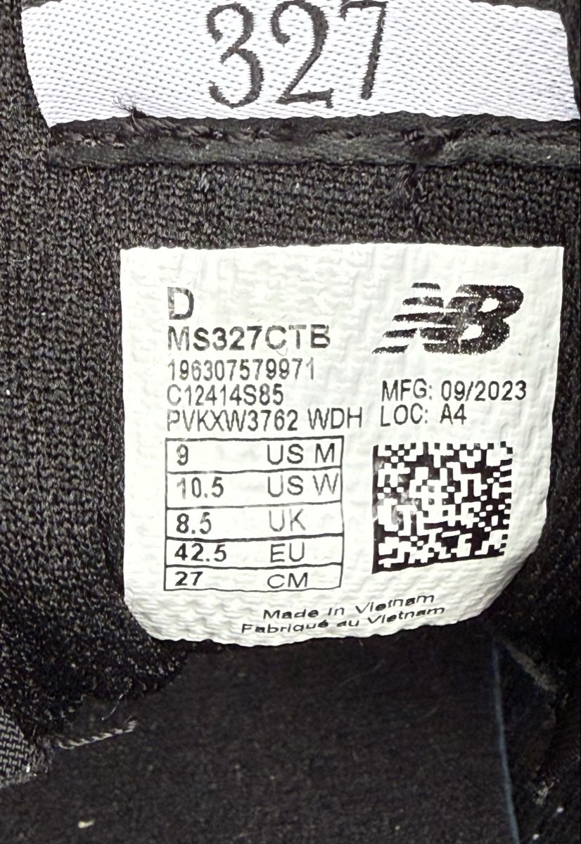 New Balance Scarpe da uomo: New Balance 327 Sneaker 42.5 – Usato da Zürich venduto da XChange 5