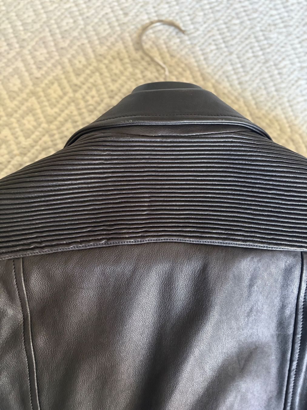 Balmain Giacche: 100% Original: BALMAIN Biker Lederjacke Gr. M/48 schwarz – Nuovo e nell'imballaggio originale da Rüschlikon venduto da Fuxss11 7