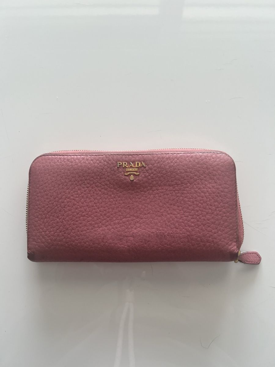 Prada Portamonete: Prada wallet pink – Usato da Vevey venduto da Stef_couture